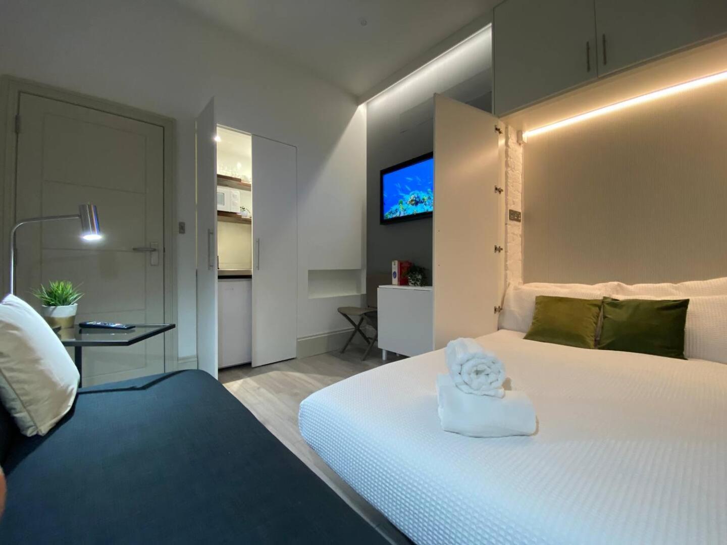 Apt 03 Beachside Beauty Central Studio Steps From Cafes Brighton Екстериор снимка