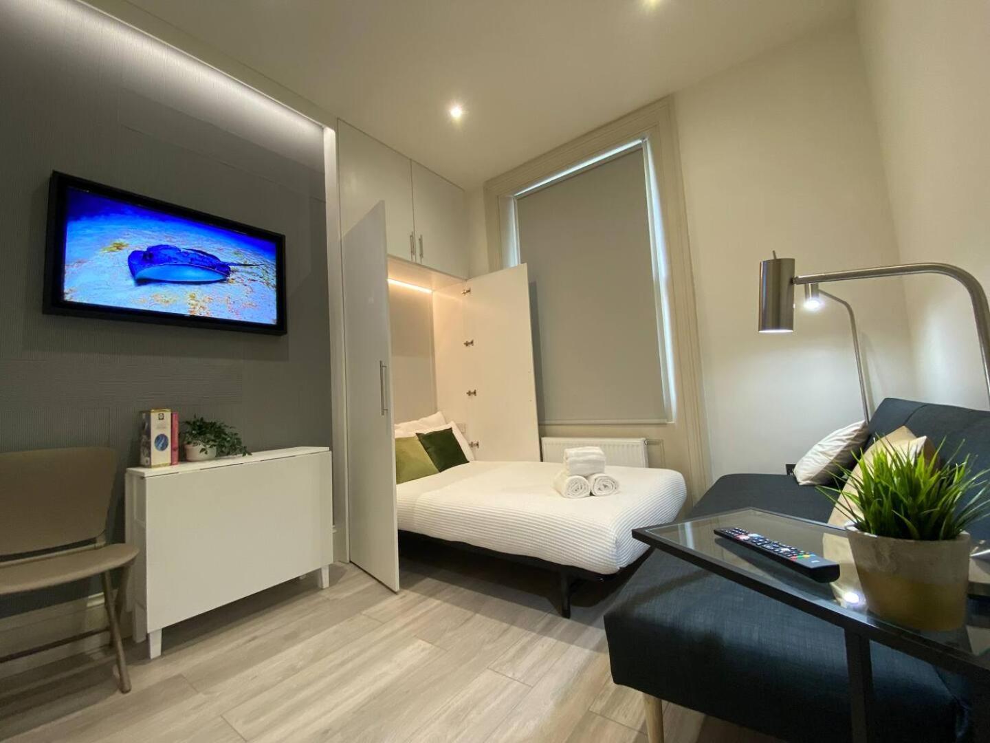 Apt 03 Beachside Beauty Central Studio Steps From Cafes Brighton Екстериор снимка